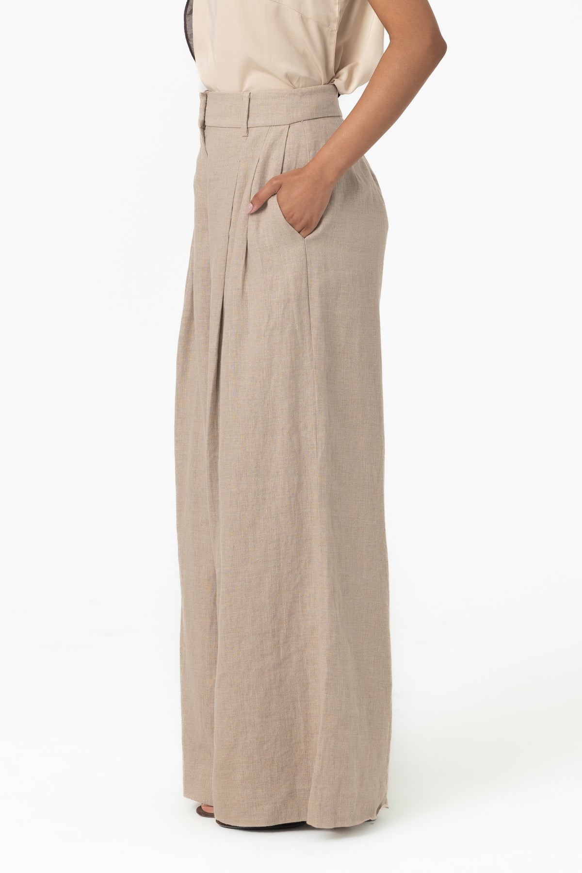 Layelle Tailored Pants - Natural