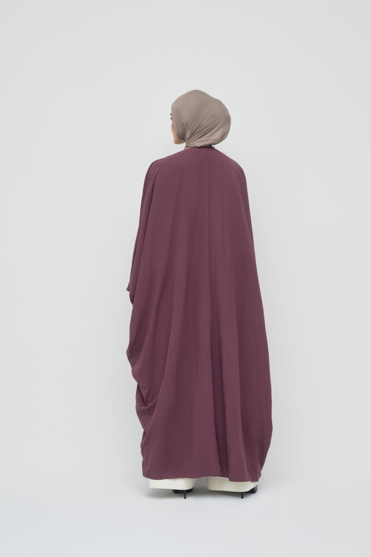 Noor Batwing Open Abaya - Ruby Chocolate