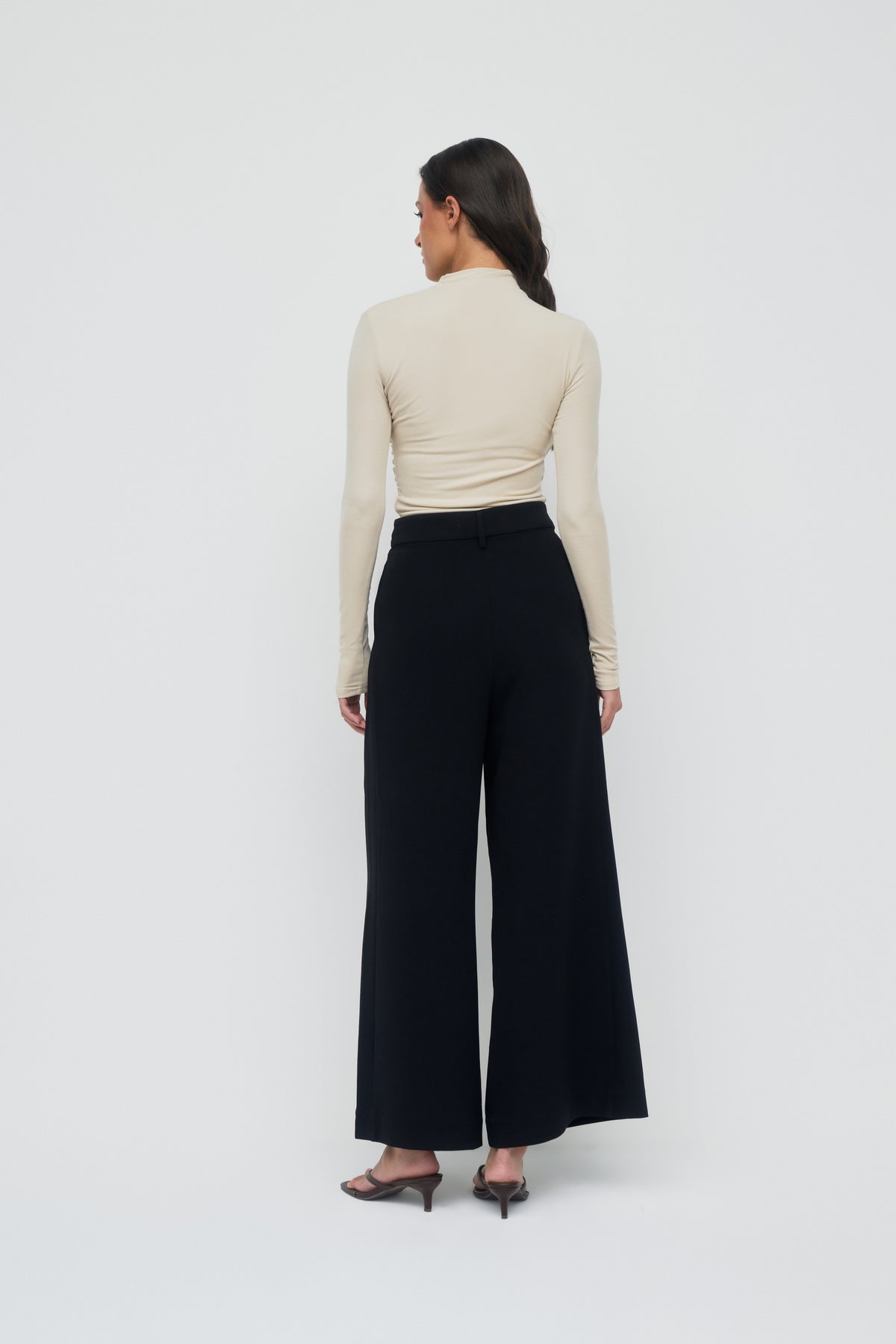 Amelie Pleated Pants - Black