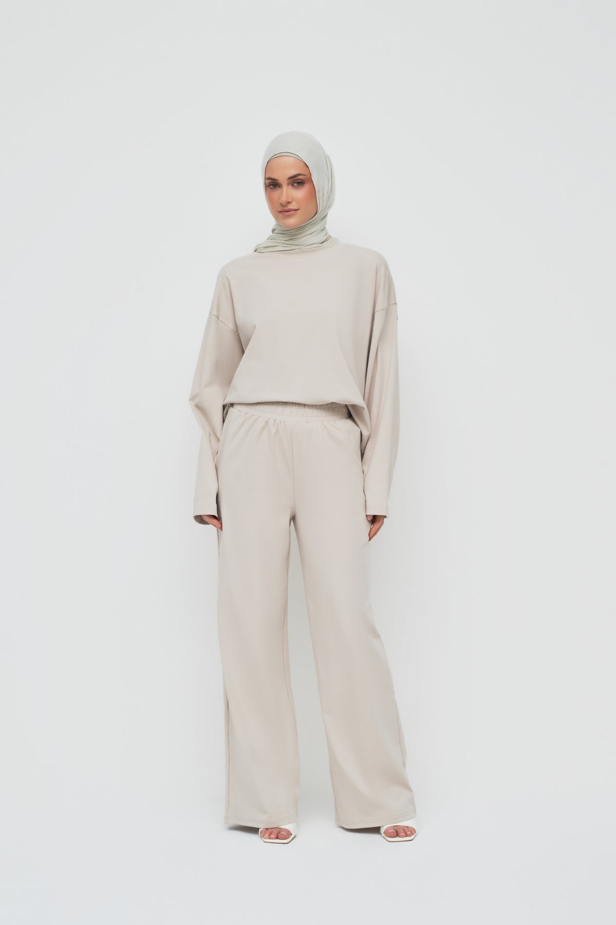 Everyday Relaxed Pants - Taupe