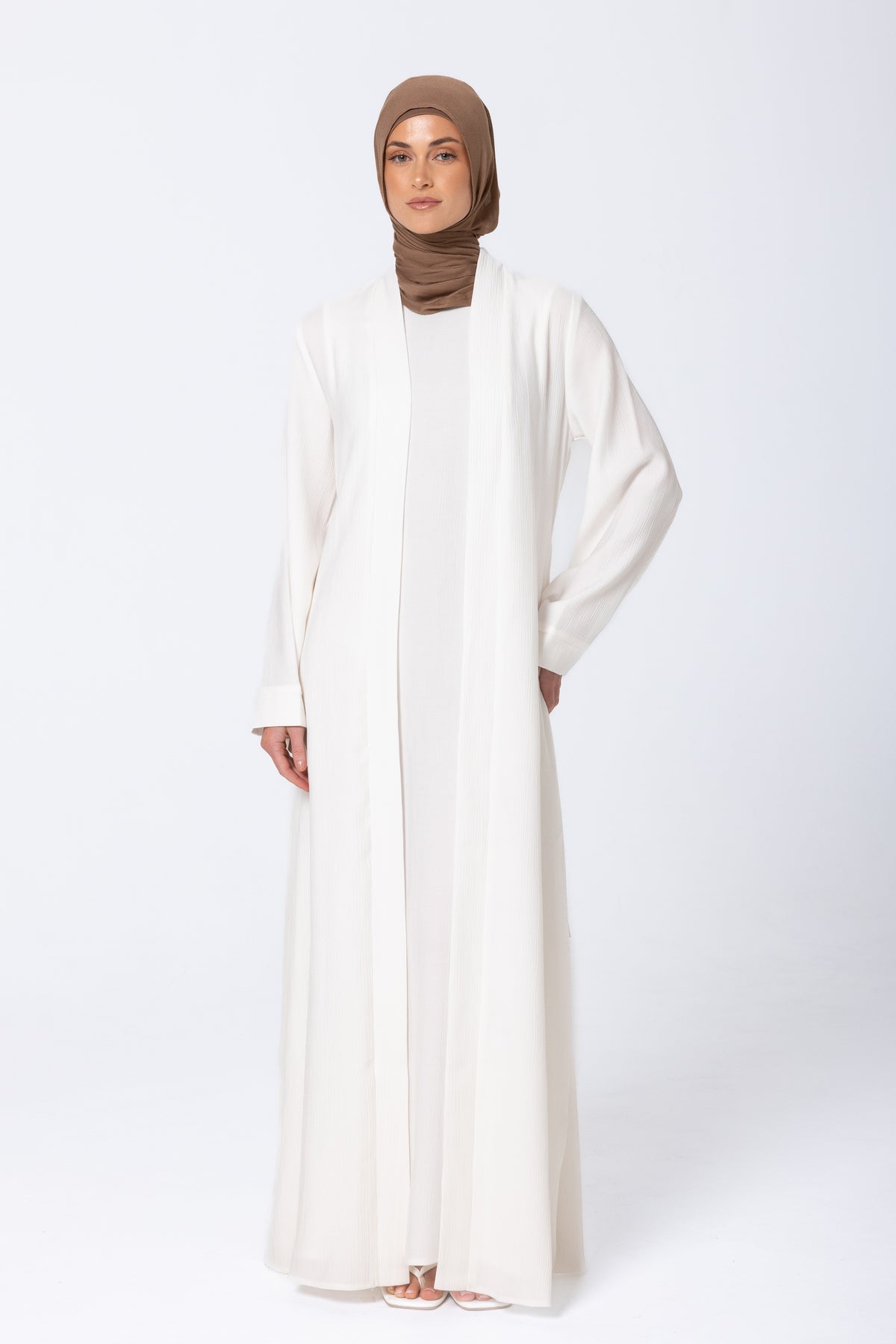 Leen Open Abaya Set - White