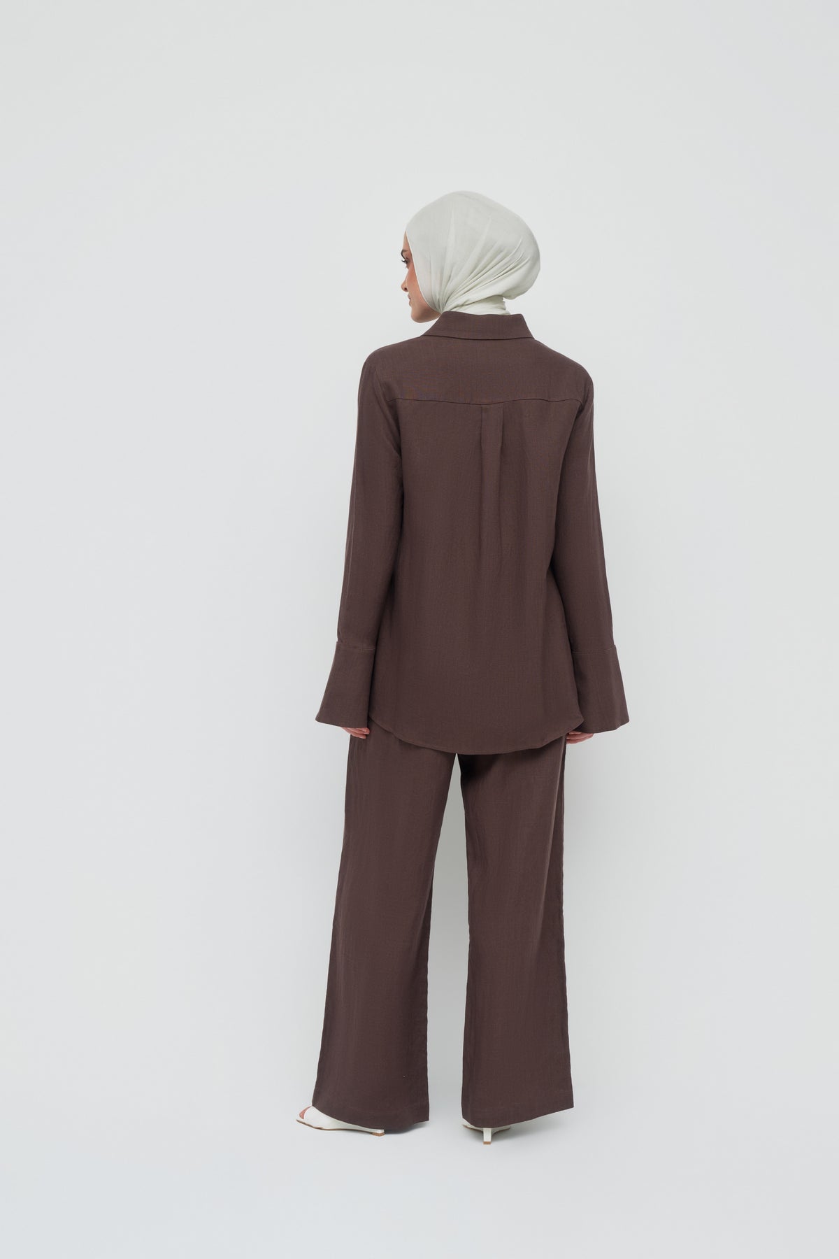 Gianna Button Up Shirt - Chocolate
